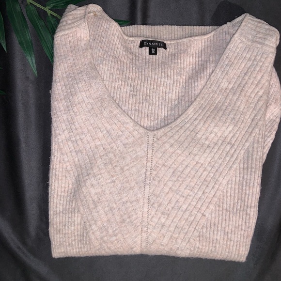 Knit sweater - Picture 2 of 2